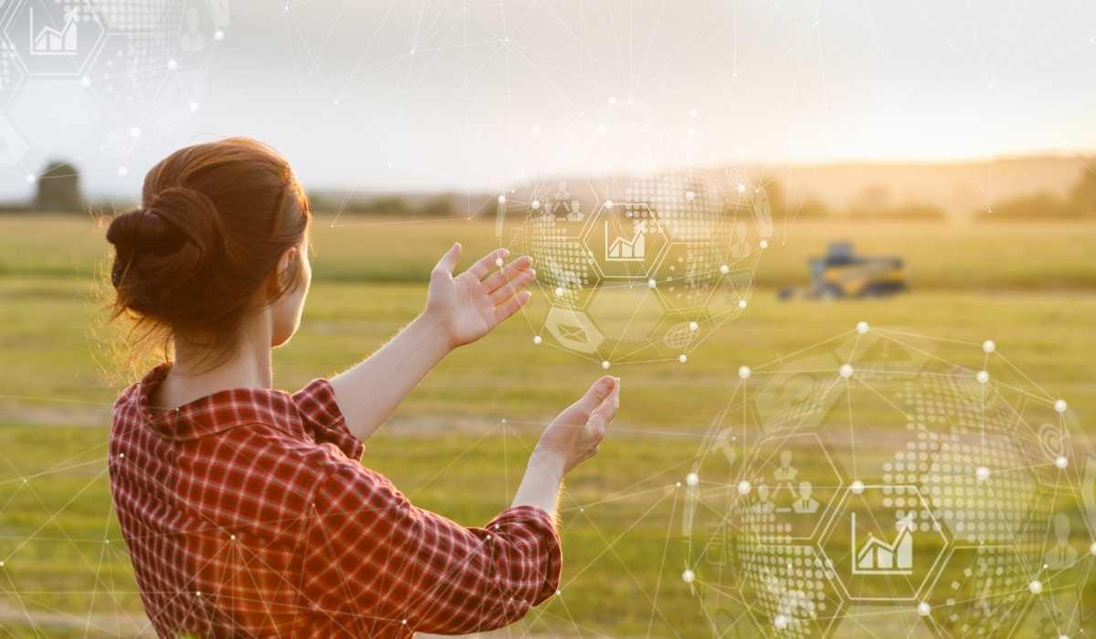 farm technology girl in field smart farming